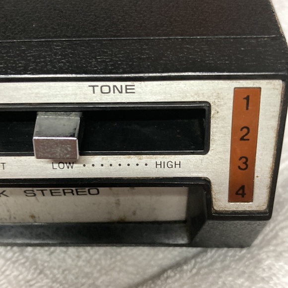 A 8 Track player for a automobile 7 & a half “ long 6” wide - Picture 5 of 14